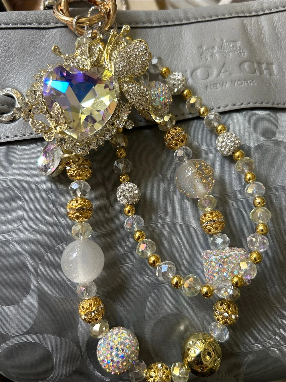 Keychain Gold & Iridescent Heart Charm Necklace